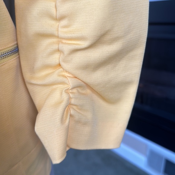 Jacket - Picture 3 of 6